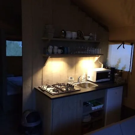 Lüks kamp alanı Safari Luxe Julietta 3