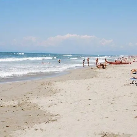 Campo de lujo Safari Luxe Julietta 3 Viareggio